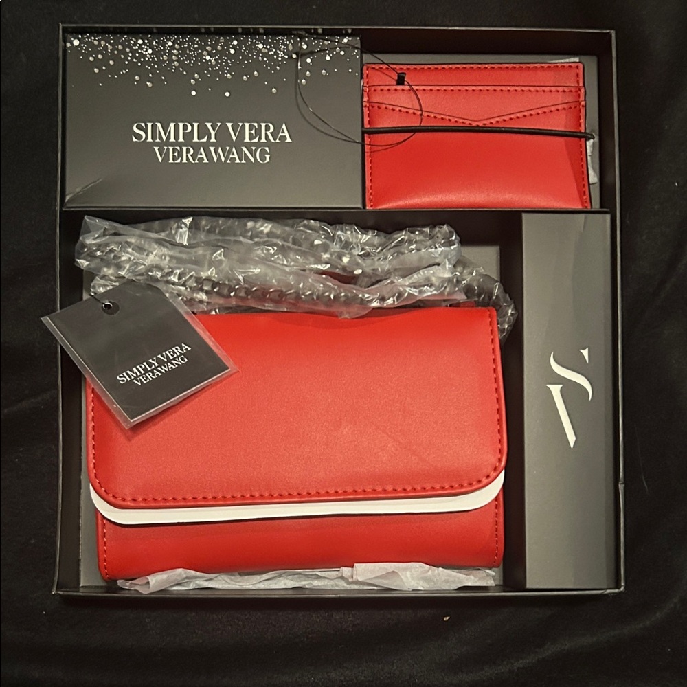 Simply Vera Vera Wang Red and White Women's Bag Set